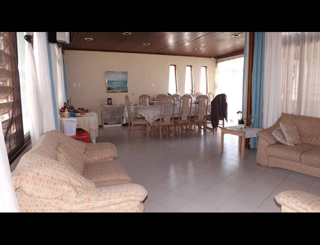 6 BEDROOM HOUSE FOR SALE IN MEREWENT